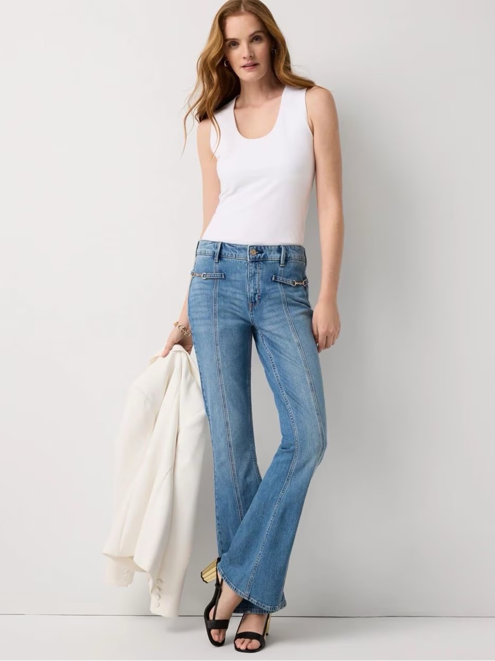 BNWT! White House Black Market Pintuck Horsebit High Rise Flare Jeans - Size 00P